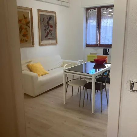 Baleari 28 아파트 *